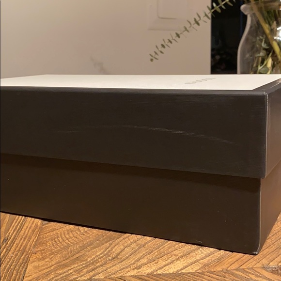 Authentic Gucci Box (empty) - Picture 16 of 16